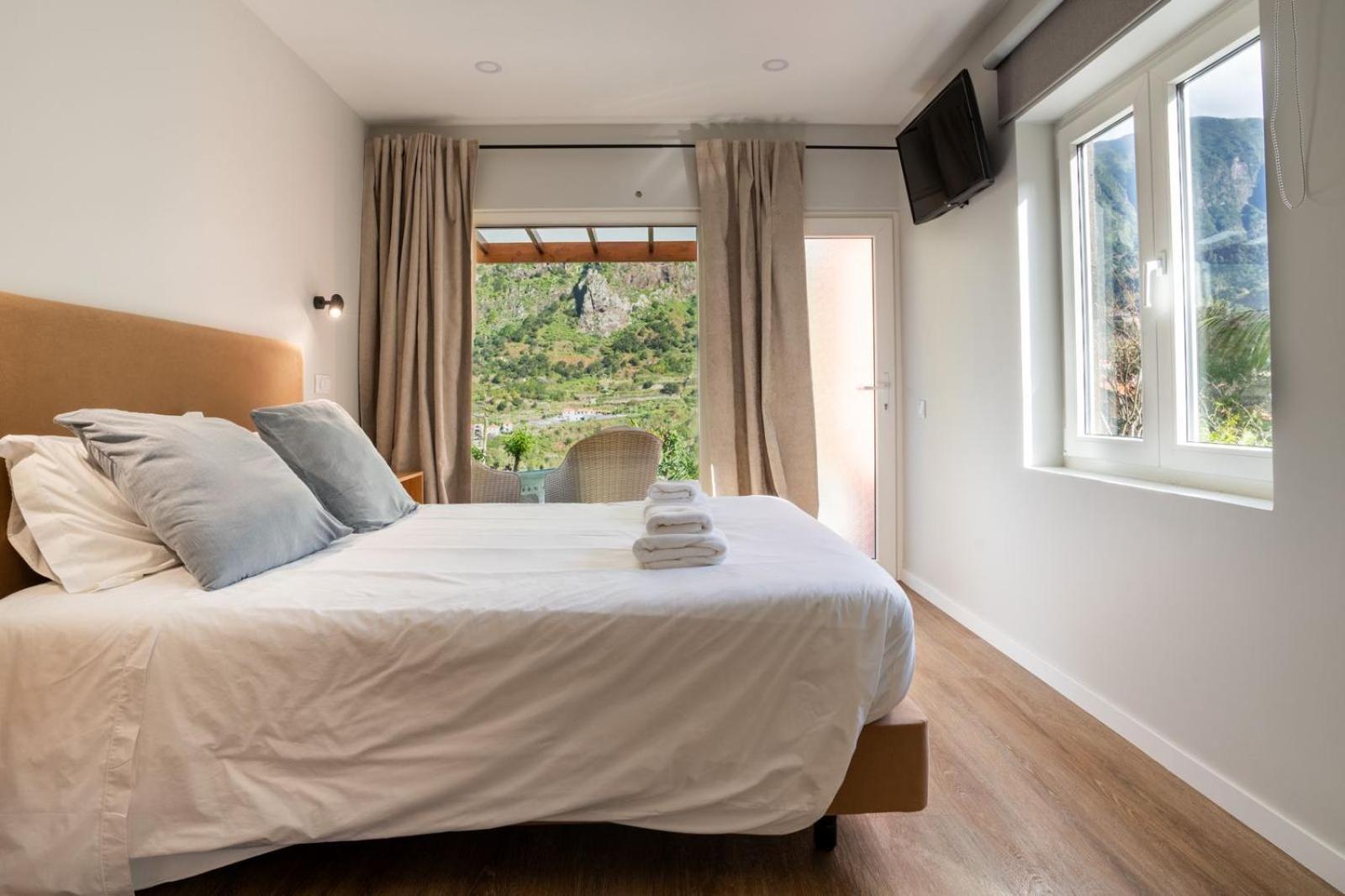 Madeira Surf Lodge Sao Vicente  Ngoại thất bức ảnh