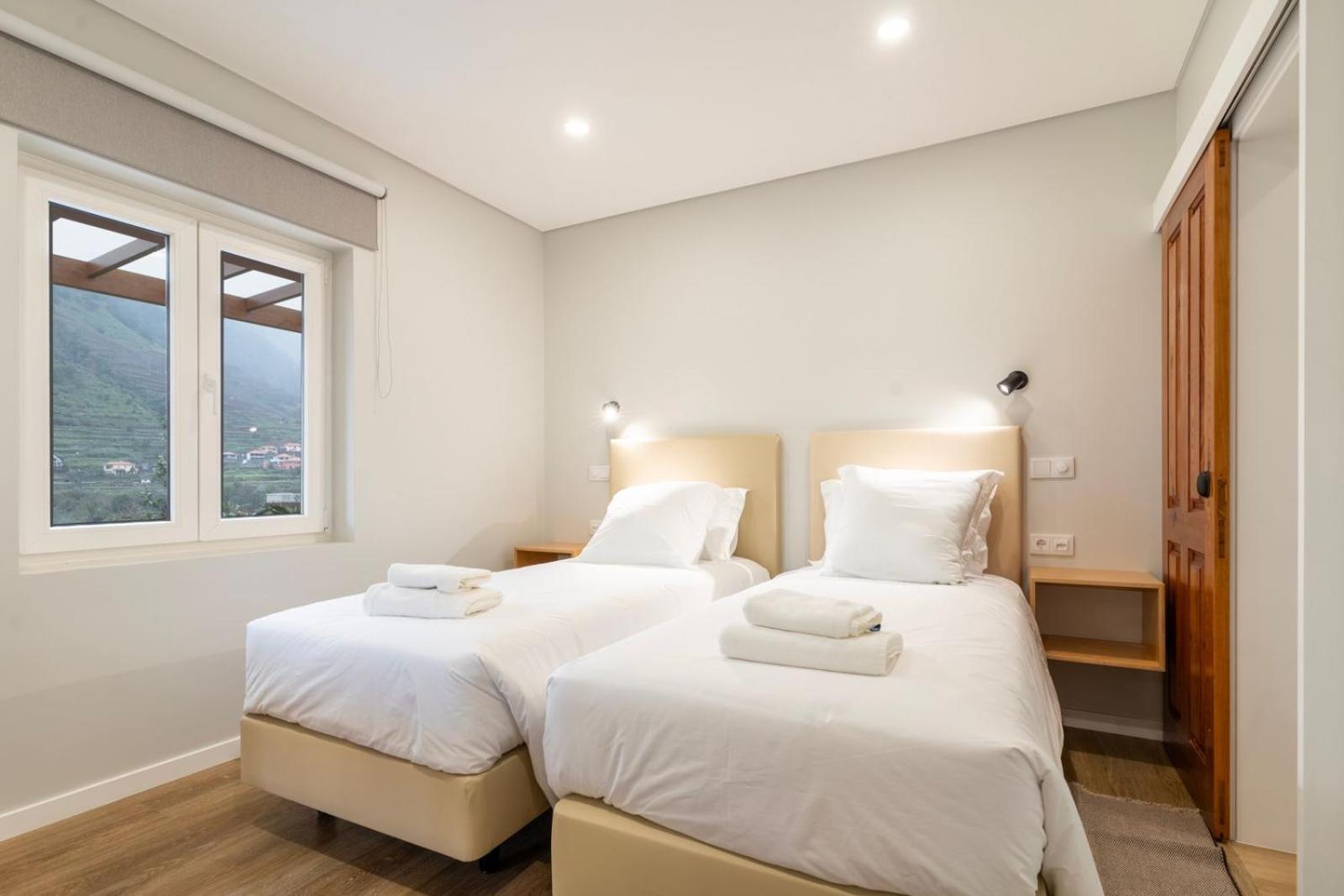 Madeira Surf Lodge Sao Vicente  Ngoại thất bức ảnh