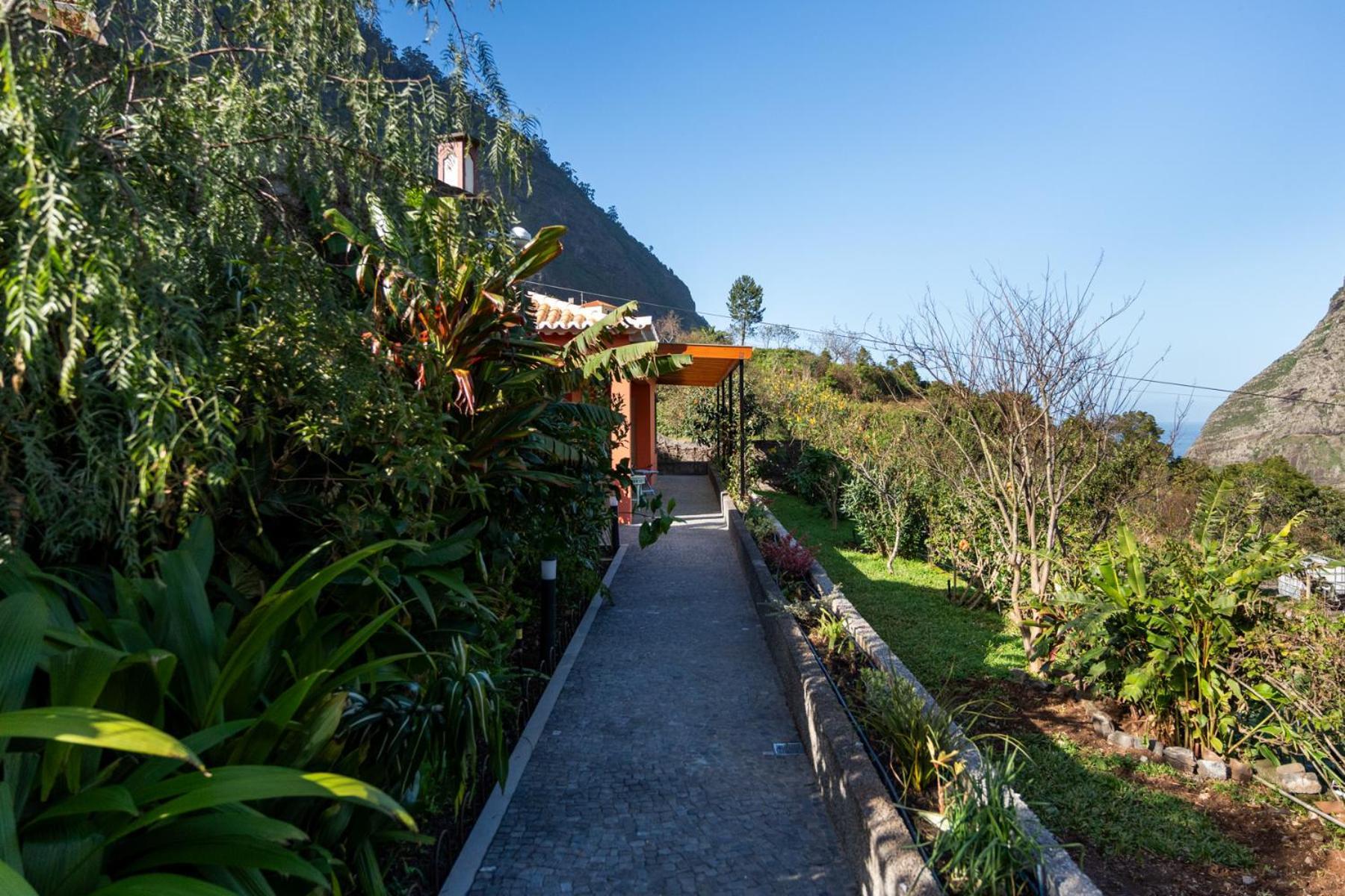 Madeira Surf Lodge Sao Vicente  Ngoại thất bức ảnh